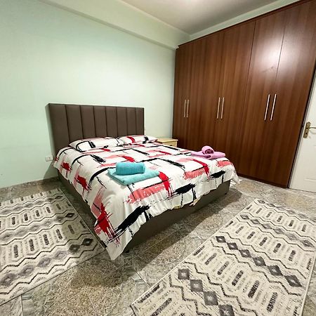 Durres Rebi 2 Apartament Buitenkant foto